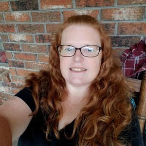 Meet your Posher, Angie